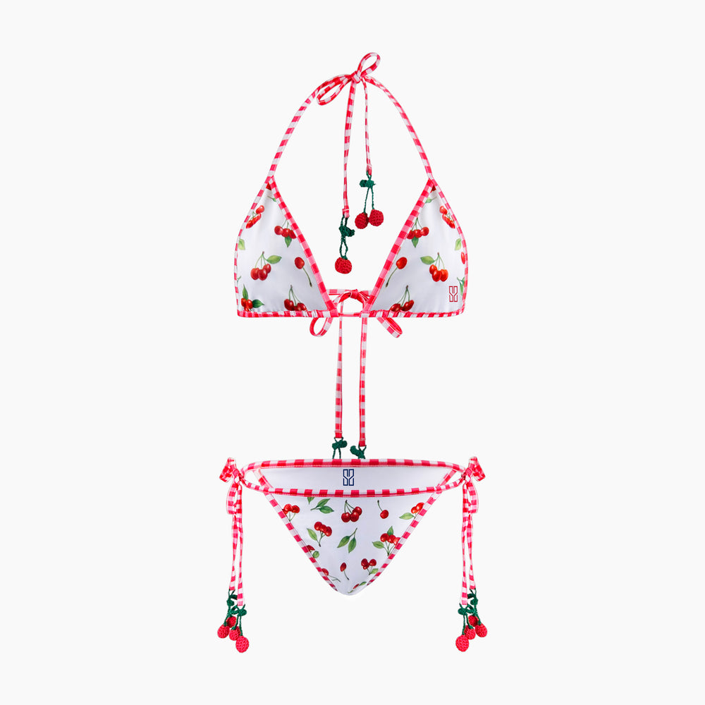 #Studio Motif - Amarena Cherry#Studio Luxe - Optic White
