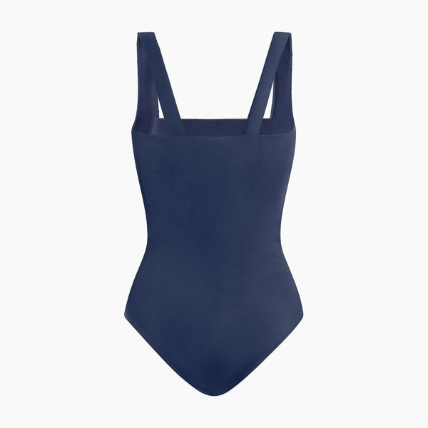#Studio Luxe M - Ultramarine#Studio Luxe R - Ultramarine