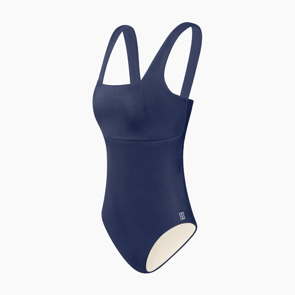 #Studio Luxe M - Ultramarine#Studio Luxe R - Alabaster