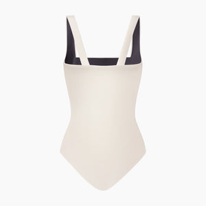#Studio Luxe M - Alabaster#Studio Luxe R - Jet