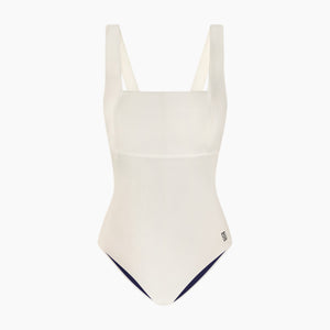 #Studio Luxe M - Alabaster#Studio Luxe R - Ultramarine