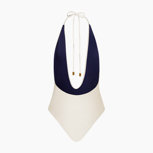 #Studio Luxe M - Alabaster#Studio Luxe R - Ultramarine