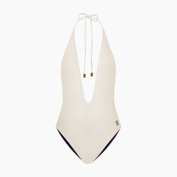 #Studio Luxe M - Alabaster#Studio Luxe R - Ultramarine