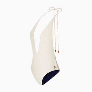 #Studio Luxe M - Alabaster#Studio Luxe R - Ultramarine