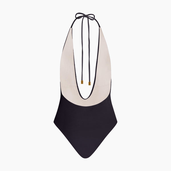 #Studio Luxe M - Jet#Studio Luxe R - Alabaster